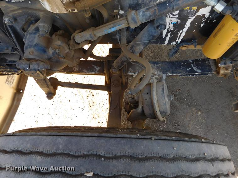 image for item DC8391 2006 Peterbilt 379 semi truck