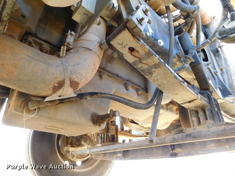 image for item DC8391 2006 Peterbilt 379 semi truck