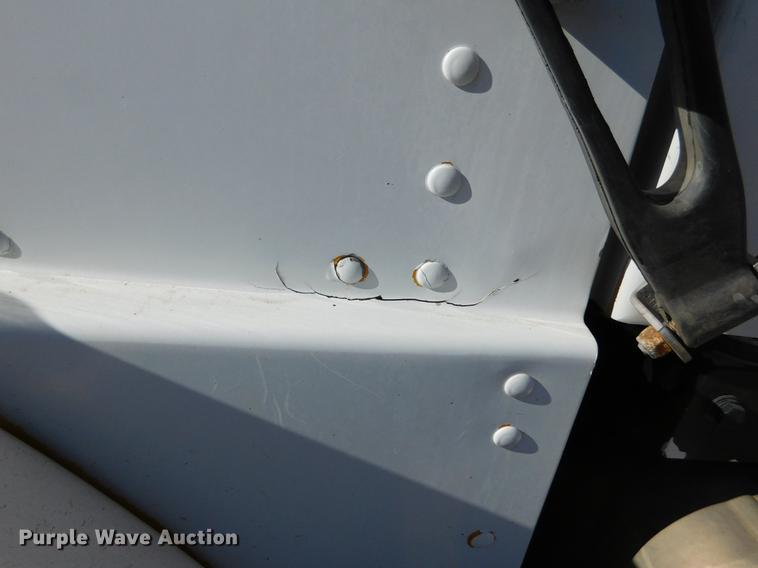 image for item DC8391 2006 Peterbilt 379 semi truck