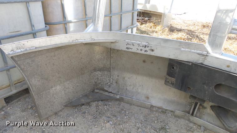 image for item DX9987 Herd aluminum grill guard