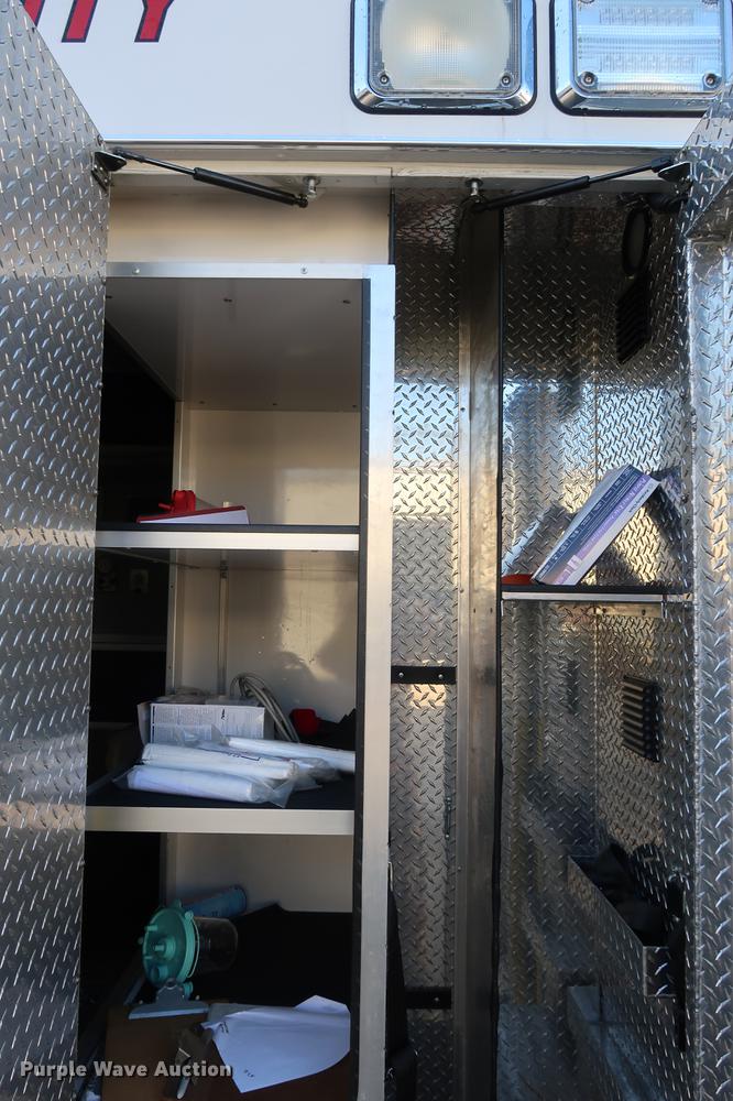 image for item DA6574 2007 Ford F450 Super Duty ambulance