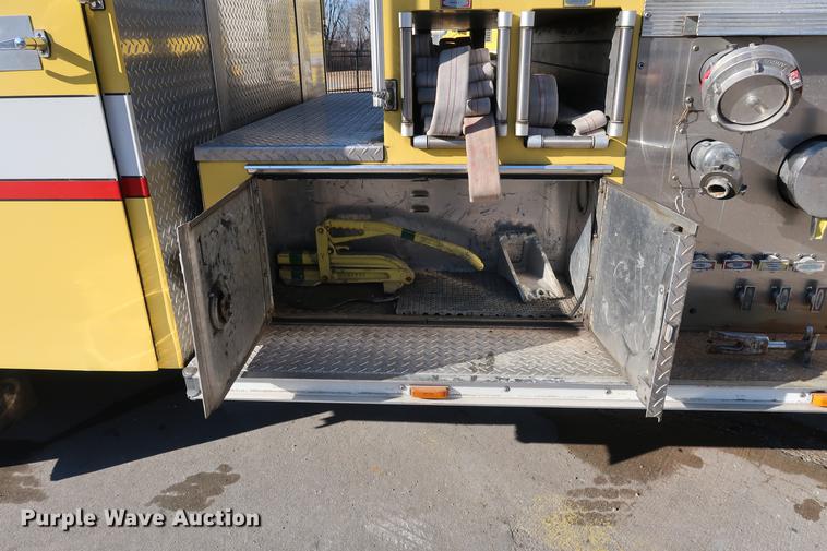 image for item DA6575 1996 Emergency One E-One fire truck