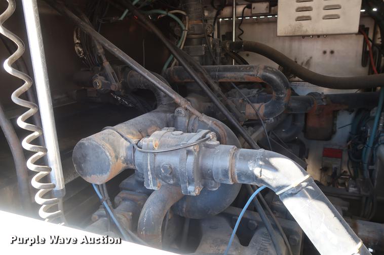 image for item DA6575 1996 Emergency One E-One fire truck