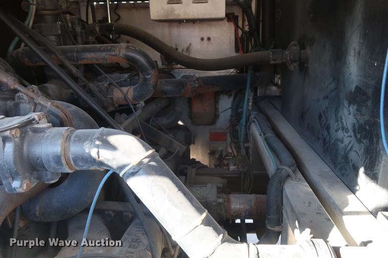 image for item DA6575 1996 Emergency One E-One fire truck