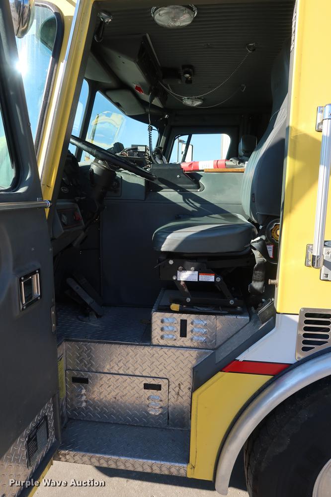 image for item DA6575 1996 Emergency One E-One fire truck