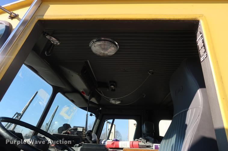 image for item DA6575 1996 Emergency One E-One fire truck