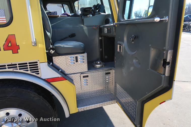 image for item DA6575 1996 Emergency One E-One fire truck