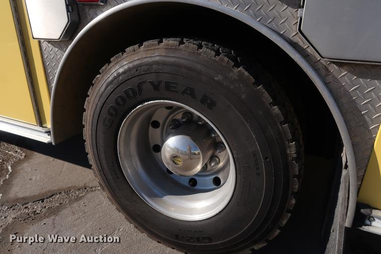 image for item DA6575 1996 Emergency One E-One fire truck