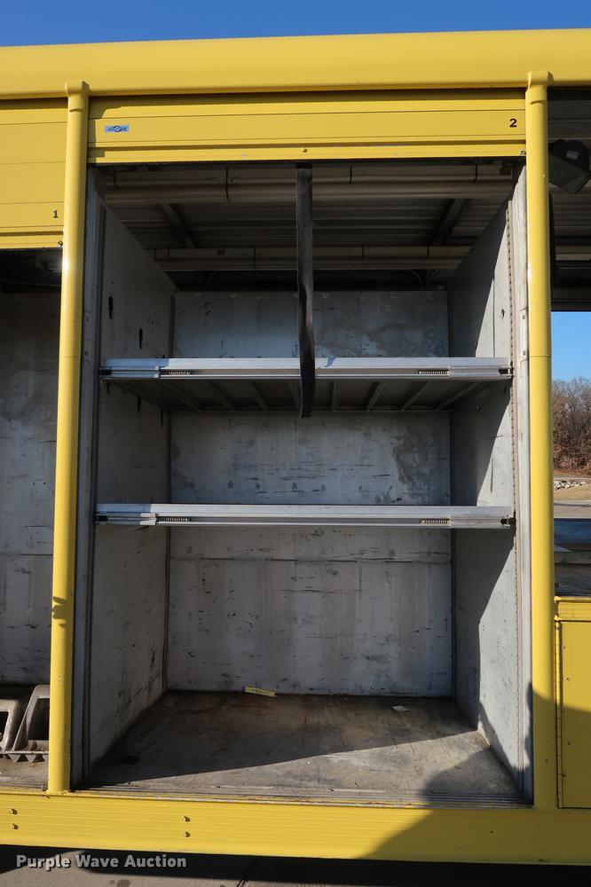 image for item DA6576 1982 Ford 8000 box truck