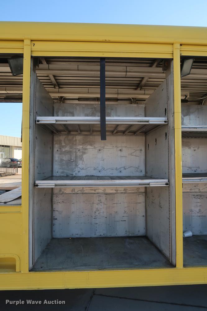 image for item DA6576 1982 Ford 8000 box truck