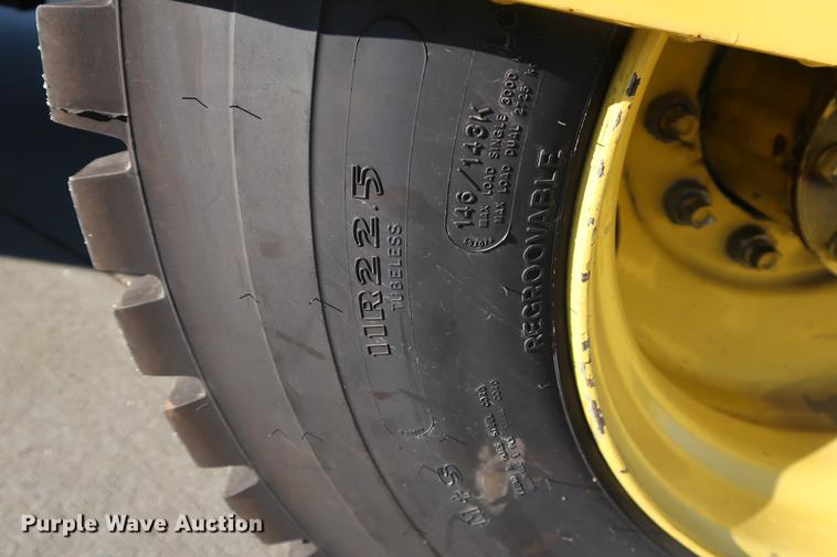 image for item DA6576 1982 Ford 8000 box truck