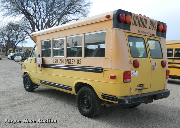 image for item DB1229 1993 Chevrolet G30 school bus