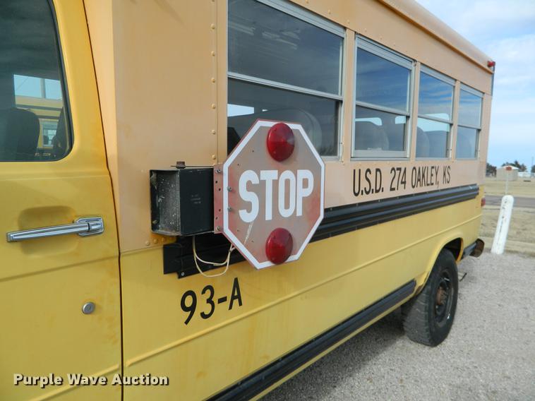 image for item DB1229 1993 Chevrolet G30 school bus