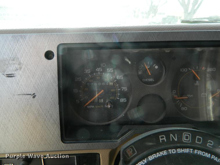 image for item DB1229 1993 Chevrolet G30 school bus