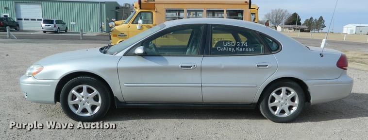 image for item DB1230 2007 Ford Taurus