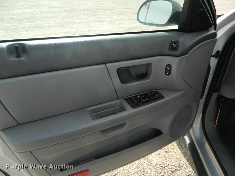 image for item DB1230 2007 Ford Taurus