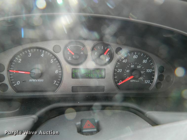 image for item DB1230 2007 Ford Taurus