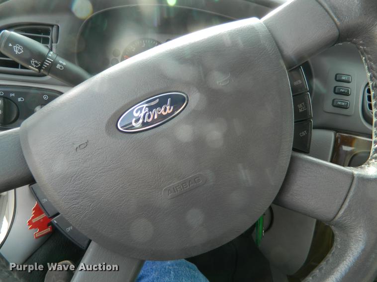 image for item DB1230 2007 Ford Taurus