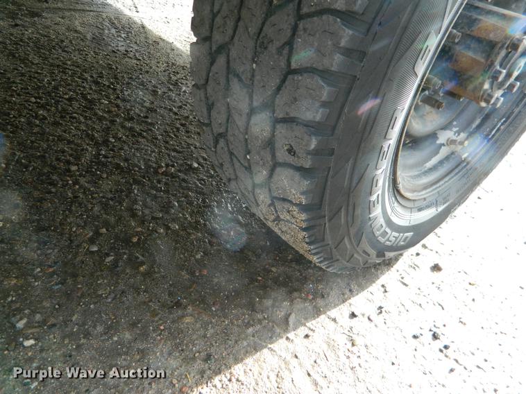 image for item DB6681 1994 Ford E350 school bus