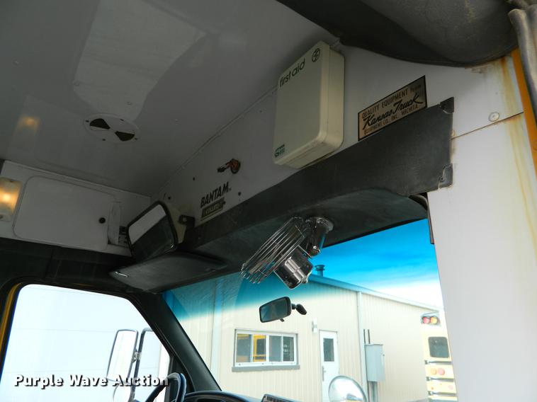 image for item DB6681 1994 Ford E350 school bus