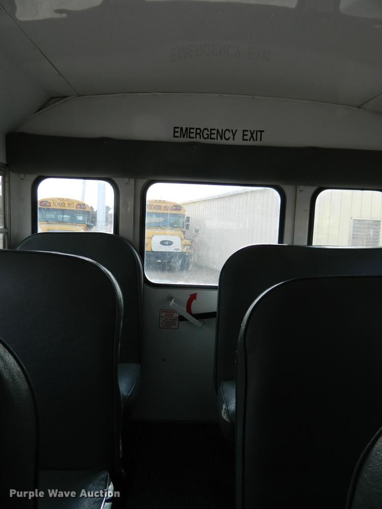 image for item DB6681 1994 Ford E350 school bus