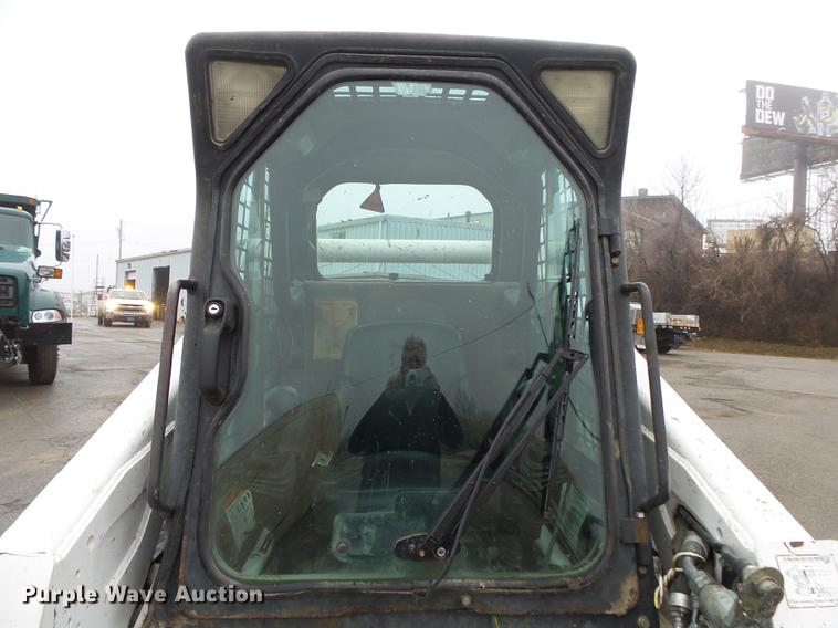 image for item DB7313 Bobcat S250 skid steer