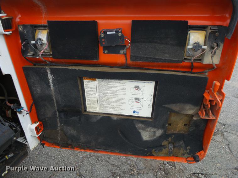 image for item DB7313 Bobcat S250 skid steer