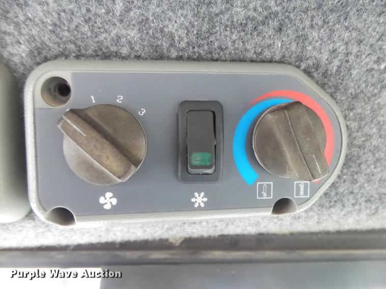 image for item DB7313 Bobcat S250 skid steer