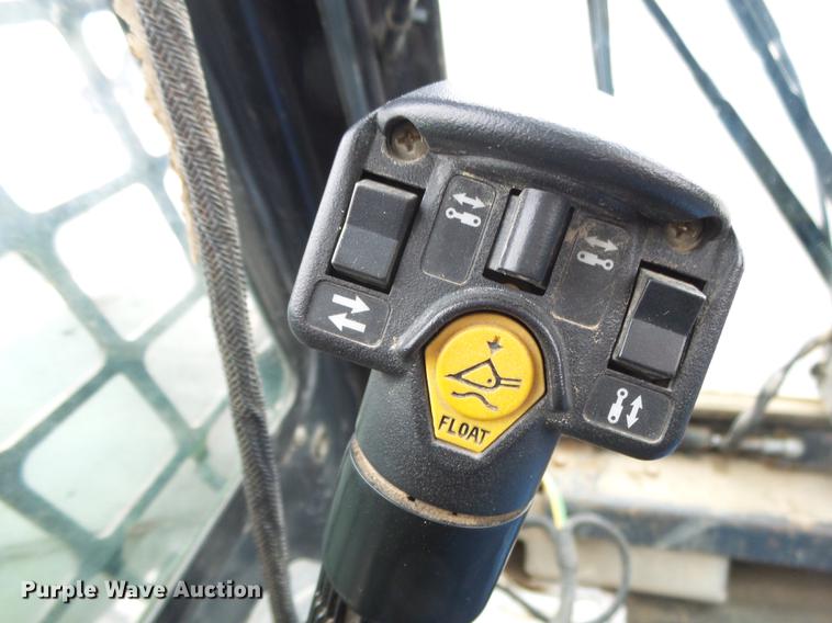 image for item DB7313 Bobcat S250 skid steer