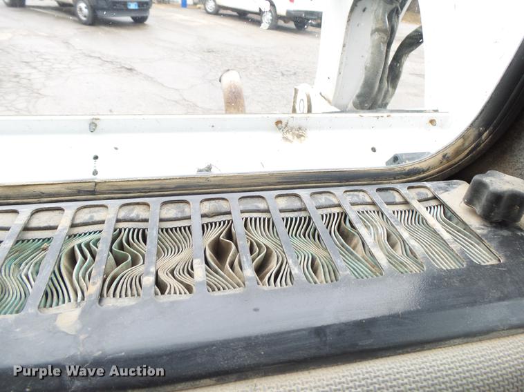 image for item DB7313 Bobcat S250 skid steer