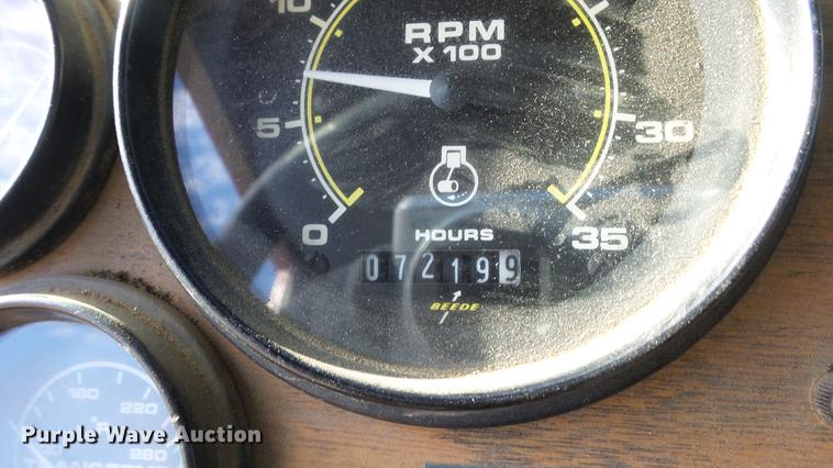 image for item DC0543 1985 Pierce Quint ladder fire truck