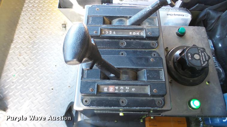 image for item DC0543 1985 Pierce Quint ladder fire truck