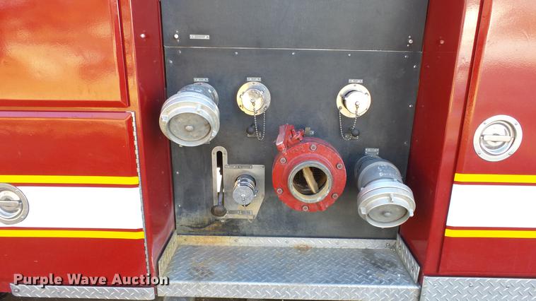 image for item DC0543 1985 Pierce Quint ladder fire truck