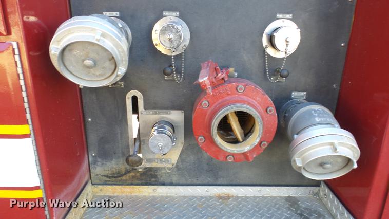 image for item DC0543 1985 Pierce Quint ladder fire truck