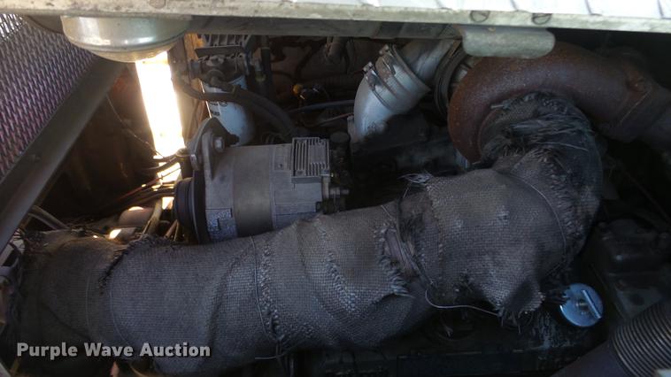 image for item DC0543 1985 Pierce Quint ladder fire truck