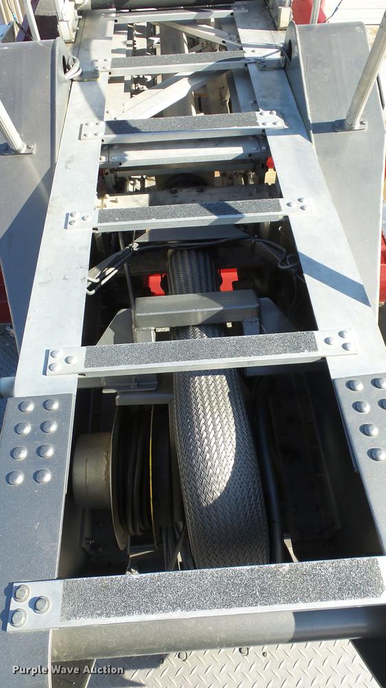 image for item DC0543 1985 Pierce Quint ladder fire truck