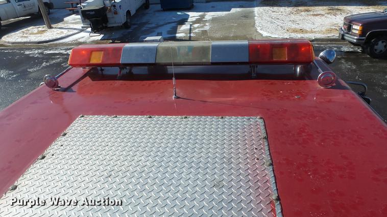 image for item DC0543 1985 Pierce Quint ladder fire truck