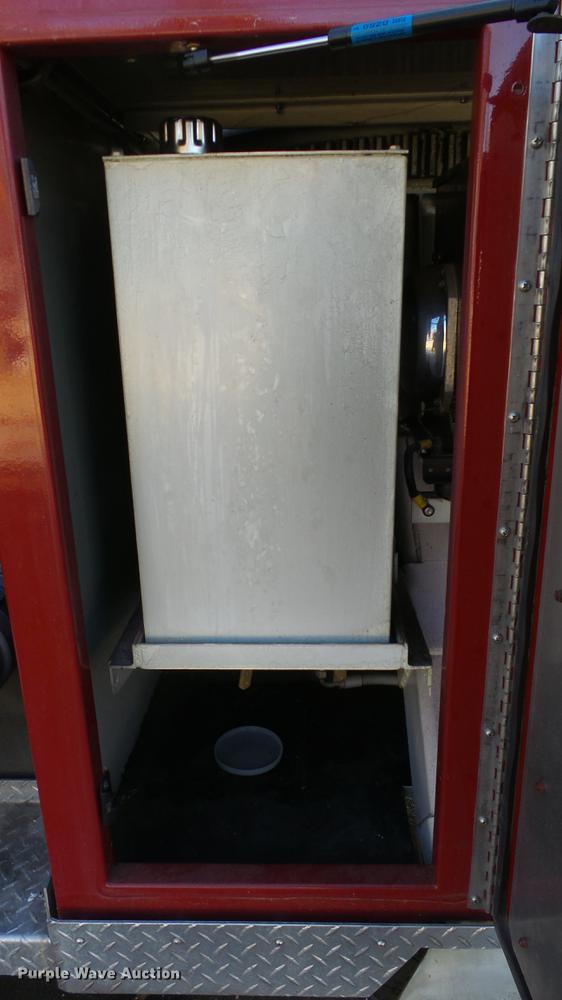 image for item DC0543 1985 Pierce Quint ladder fire truck