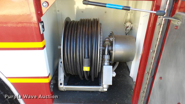 image for item DC0543 1985 Pierce Quint ladder fire truck