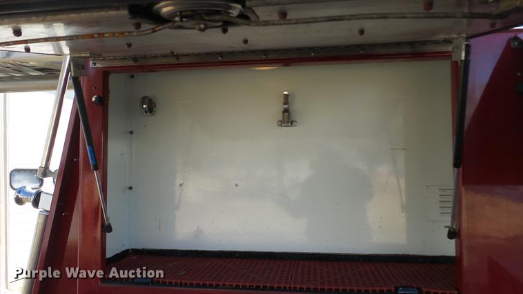 image for item DC0543 1985 Pierce Quint ladder fire truck