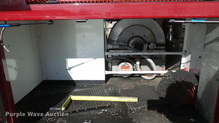 image for item DC0543 1985 Pierce Quint ladder fire truck