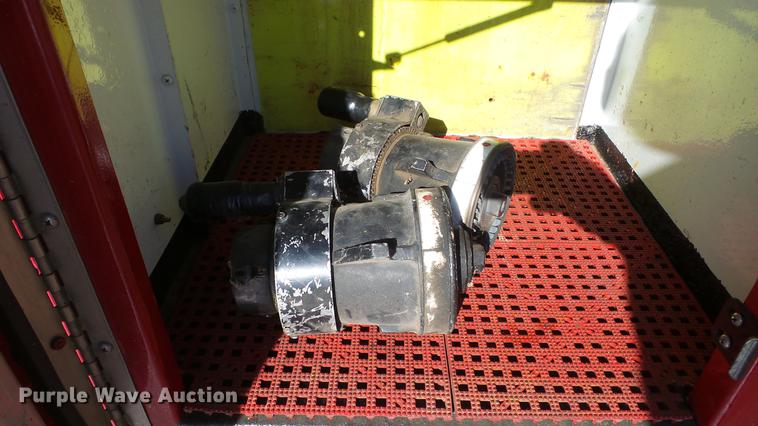 image for item DC0543 1985 Pierce Quint ladder fire truck