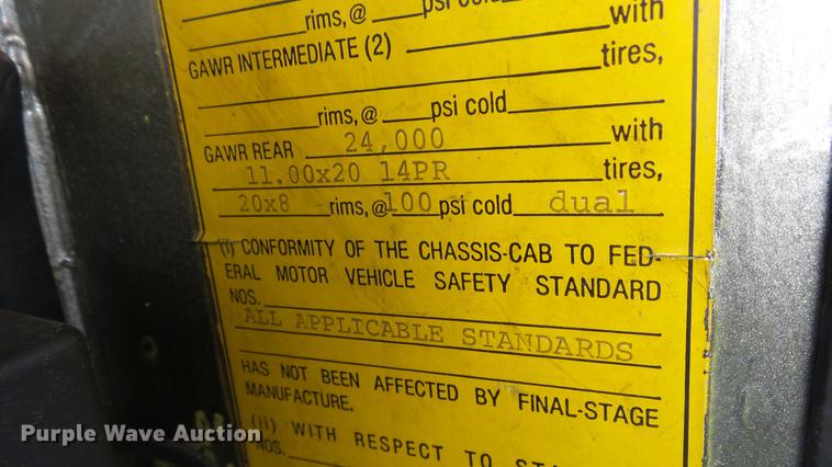 image for item DC0543 1985 Pierce Quint ladder fire truck