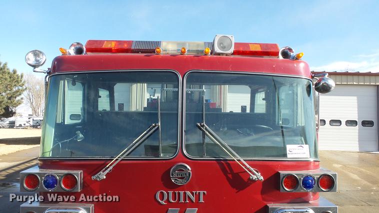 image for item DC0543 1985 Pierce Quint ladder fire truck