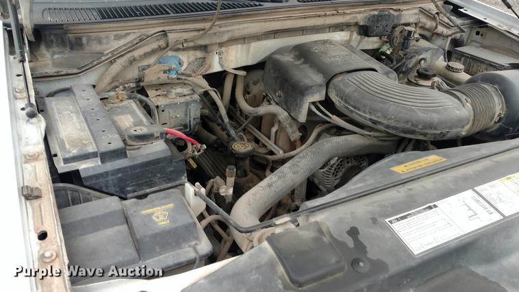 image for item DC0838 2000 Ford F150 pickup truck