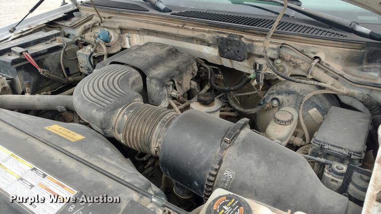 image for item DC0838 2000 Ford F150 pickup truck