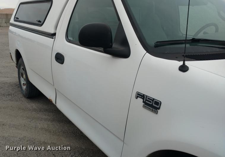 image for item DC0838 2000 Ford F150 pickup truck