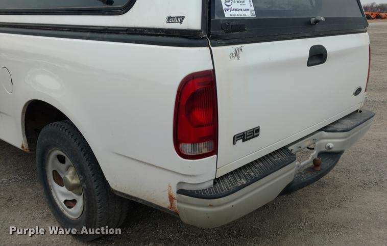 image for item DC0838 2000 Ford F150 pickup truck