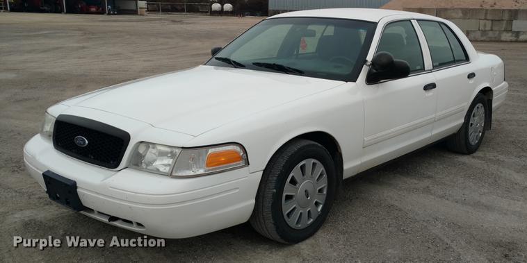 image for item DC0840 2011 Ford Crown Victoria Police Interceptor
