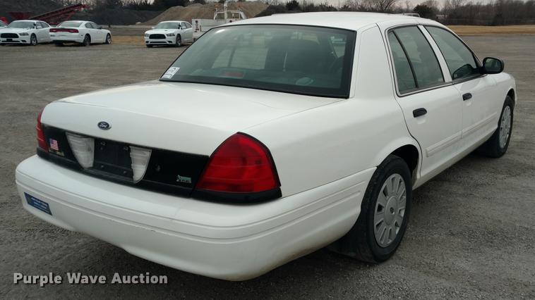 image for item DC0840 2011 Ford Crown Victoria Police Interceptor
